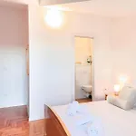 Сasa de vacaciones Five-bedroom In Blato na Cetini